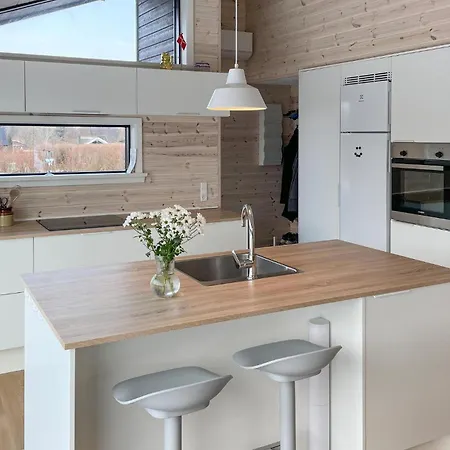 Gorgeous In With Kitchen Frorup